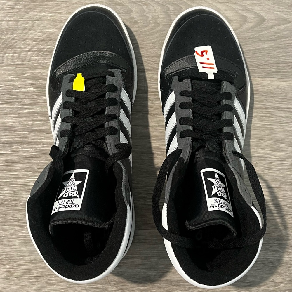 Brand new shoes, never worn, lost the box though. Brand new size 11.5